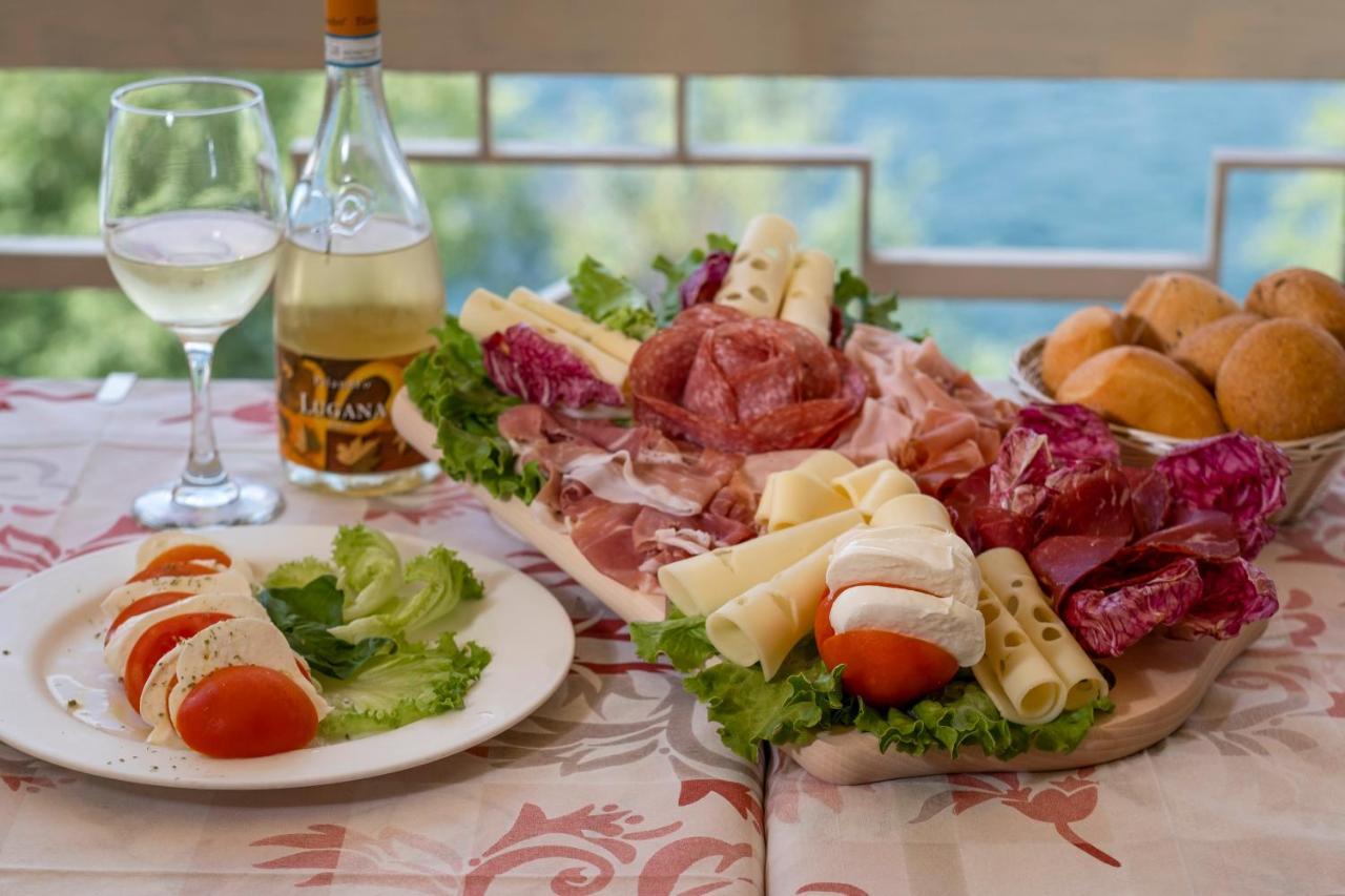 Hotel Firenze 3 Stelle Superior Brenzone sul Garda Kültér fotó