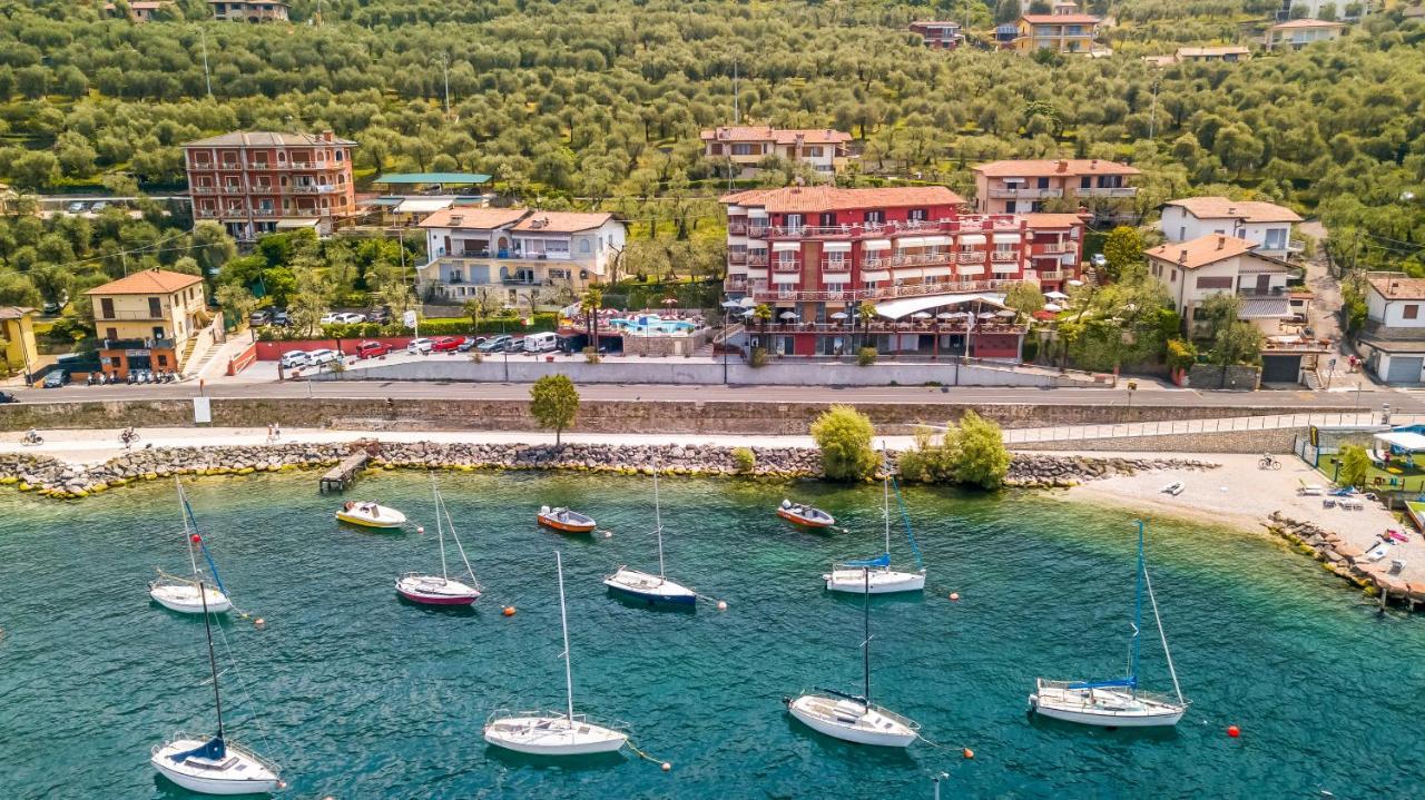 Hotel Firenze 3 Stelle Superior Brenzone sul Garda Kültér fotó