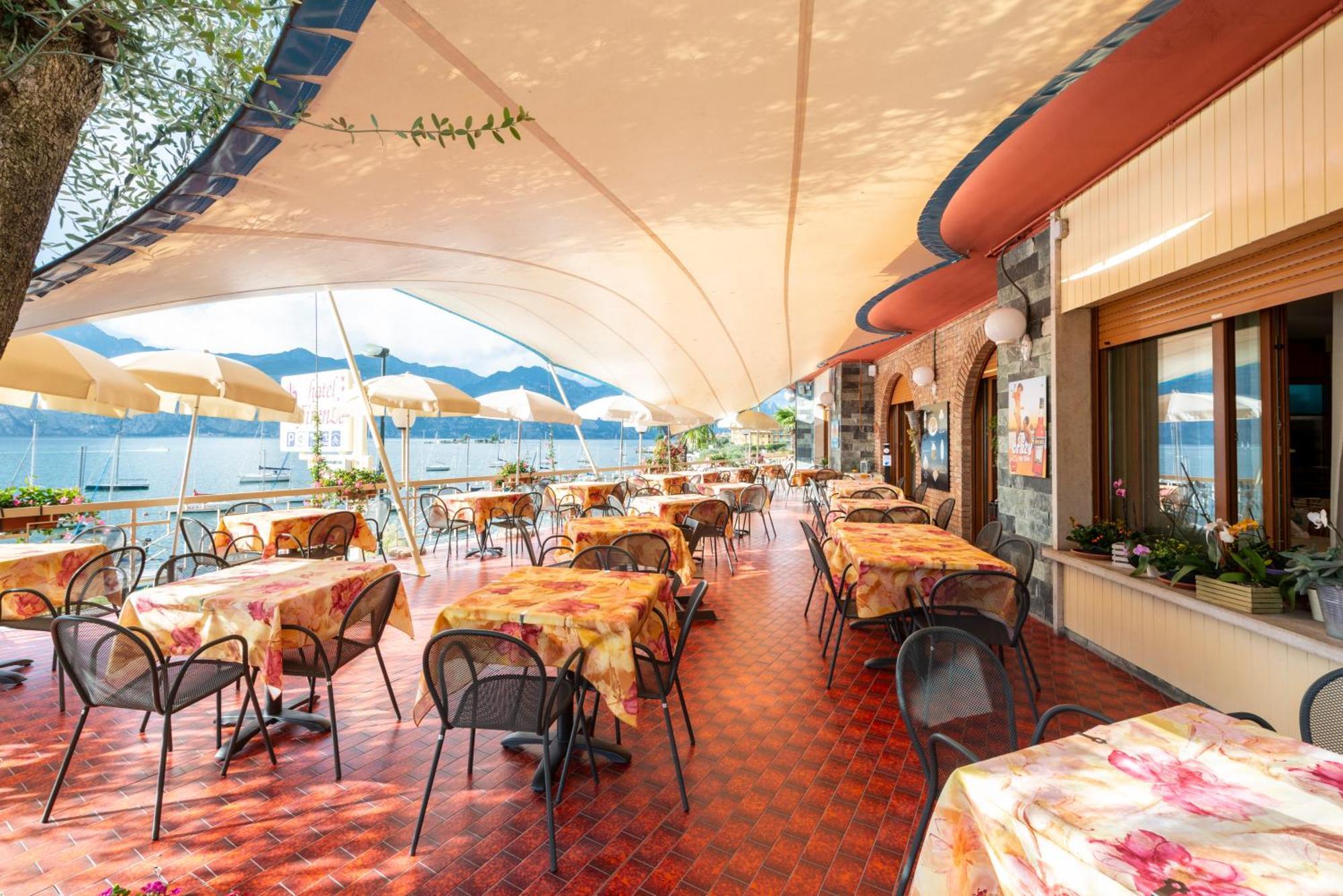 Hotel Firenze 3 Stelle Superior Brenzone sul Garda Kültér fotó